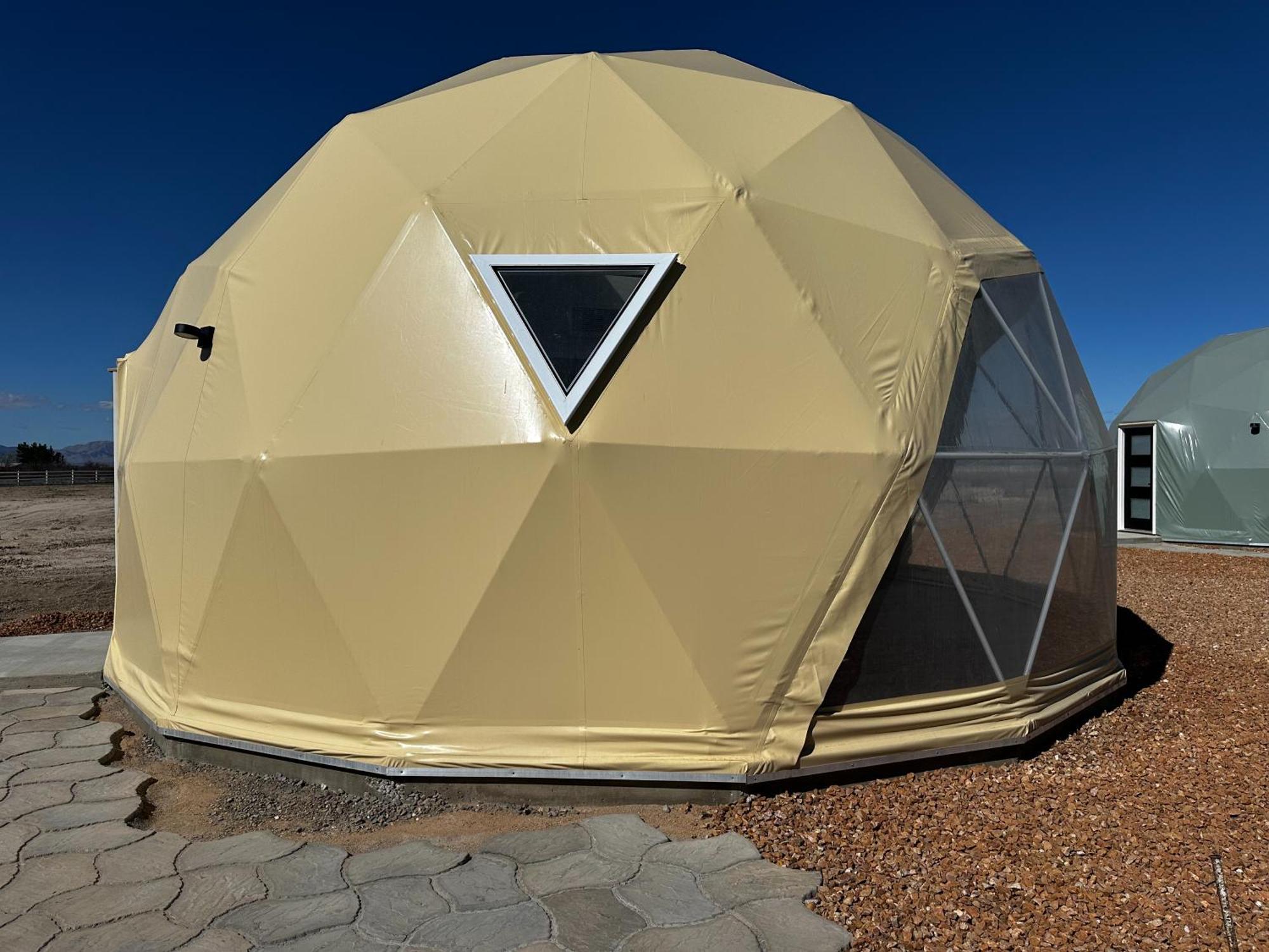 Вилла Nude Glamping Dome Уиллкокс Экстерьер фото